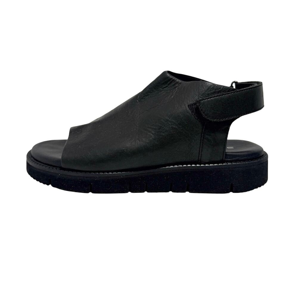 Strategia Womens Black Sandals Leather EU39 US9 Chunky Flatform Sole